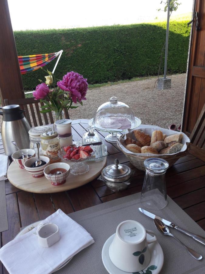 Couette-café Les Glycines - Domaine Gilles Coperet Régnié